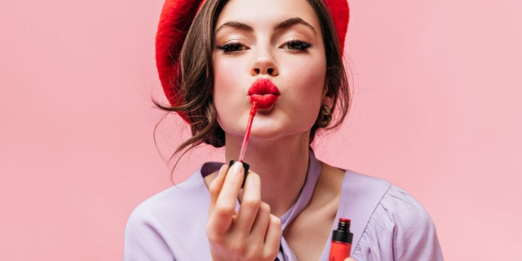 Unlock Your Perfect Red A Comprehensive Guide to Choosing the Ideal Lipstick for Your Unique Skin Tone